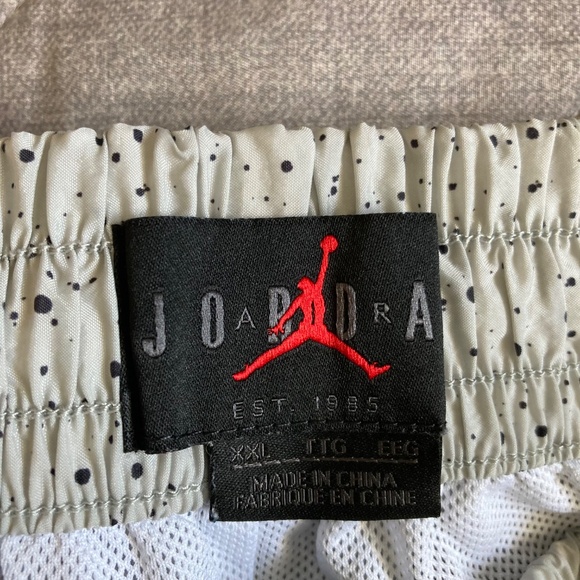 Nike Air Jordan Jumpman Shorts Mens 2XL Gray Black Cement 10” Baggy Nylon - Picture 8 of 11